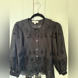Jennifer & Grace Black Eyelet Button-Up Blouse with Peter Pan collar. Size L.